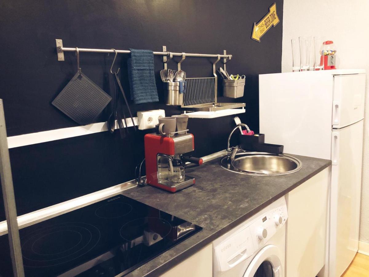 Vivienda Turistica Centrica Junto Al Museo Con Wifi Lägenhet Bilbao Exteriör bild